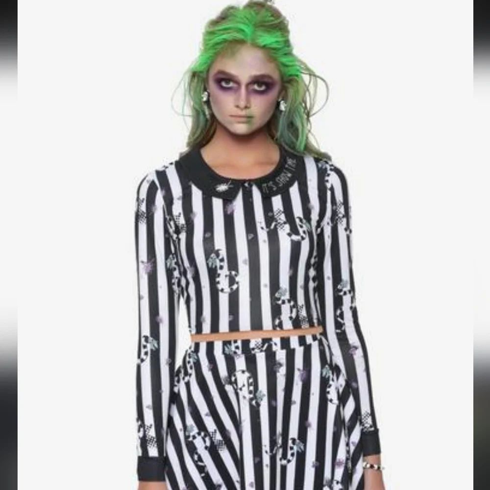 Spirit Halloween Beetlejuice Black White Striped Crop Top Peter Pan Collar L